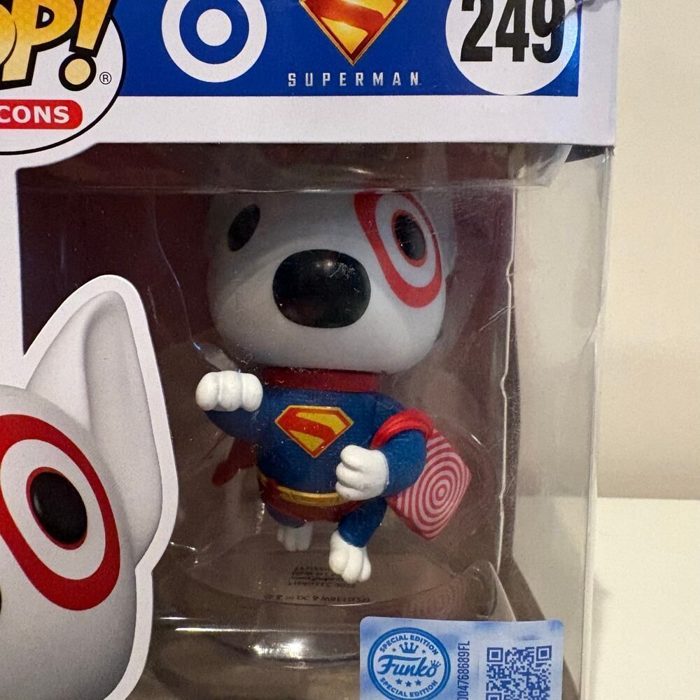 Target Bullseye as Superman Funko Pop 249 - Picture 2 of 10
